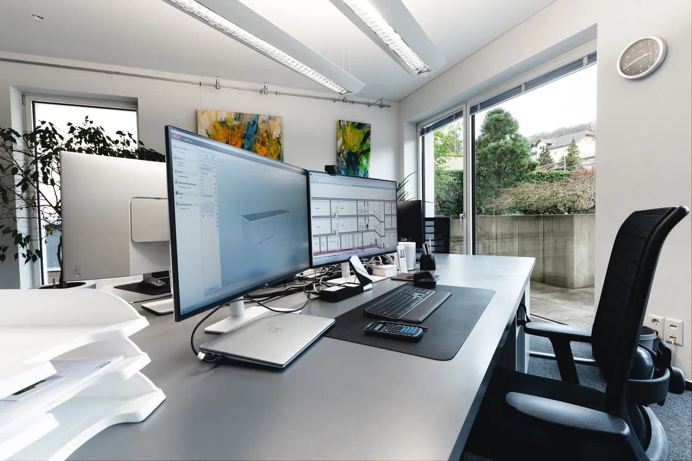 Energieausweis-Erstellung am CAD-Arbeitsplatz im Ingenieurbüro Entegra